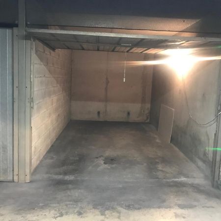 Appartement Terrasse Dans Palace Centre Ville مينتون المظهر الخارجي الصورة