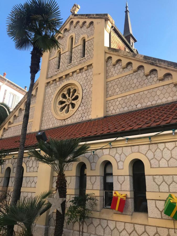 Appartement Terrasse Dans Palace Centre Ville مينتون المظهر الخارجي الصورة